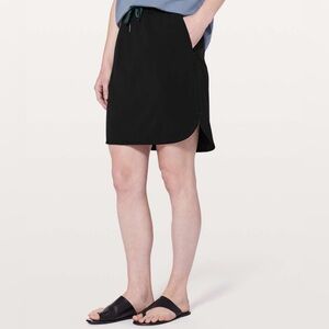 LULULEMON On The Fly Skirt Black Size 6